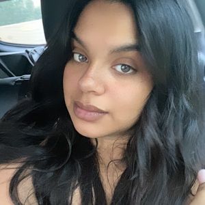 Meet your Posher, Lenice